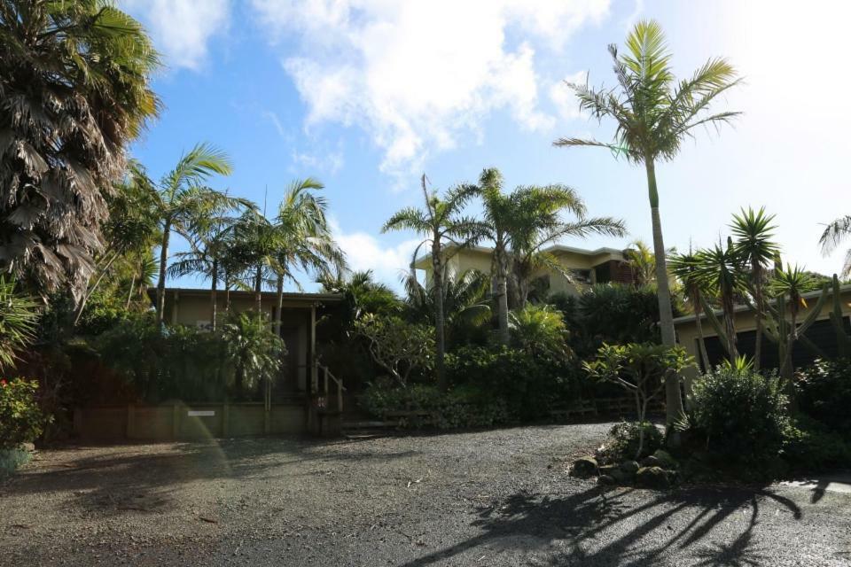 Gems Seaside Lodge อาฮิพารา ภายนอก รูปภาพ