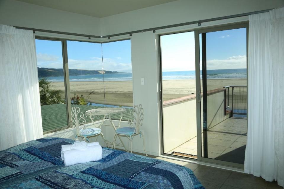 Gems Seaside Lodge อาฮิพารา ภายนอก รูปภาพ